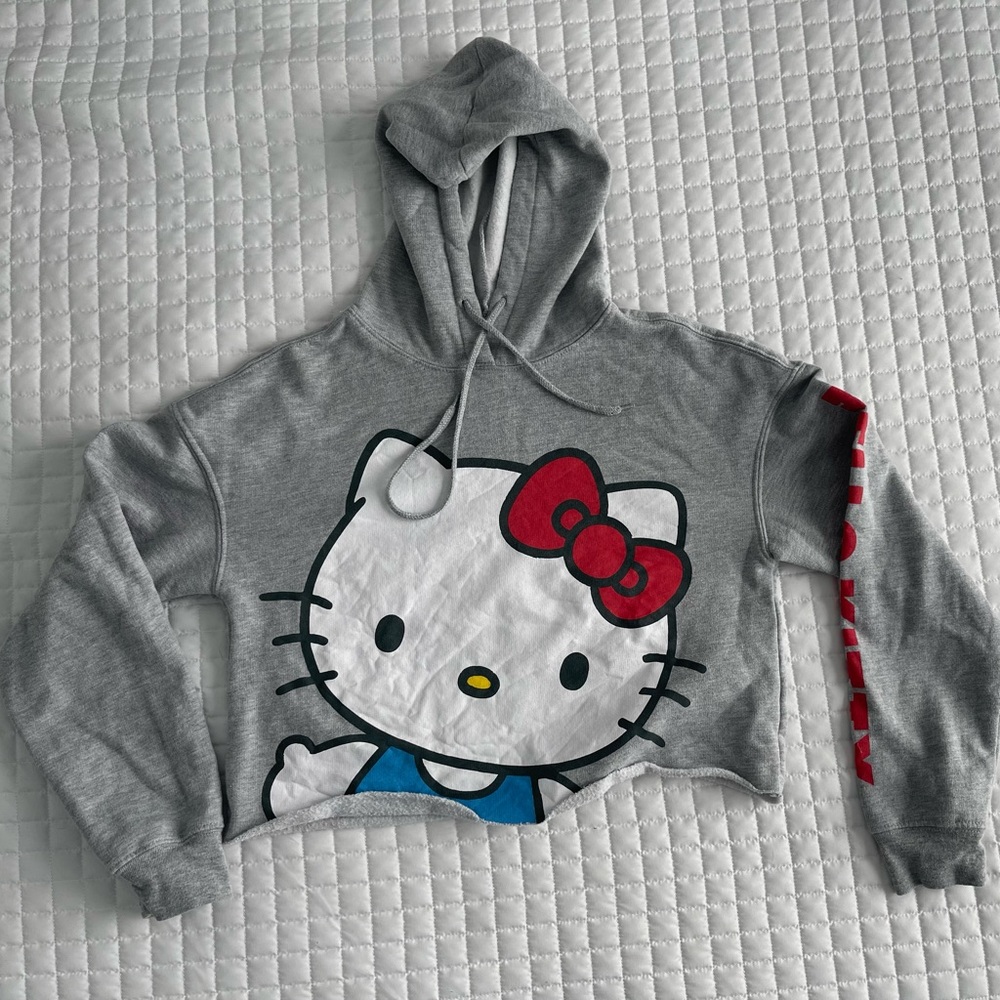 Hello Kitty Gray Cropped Hoodie